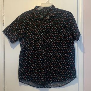 💖5/$20💖 Floral button down. NO Boundaries. Size 2XL